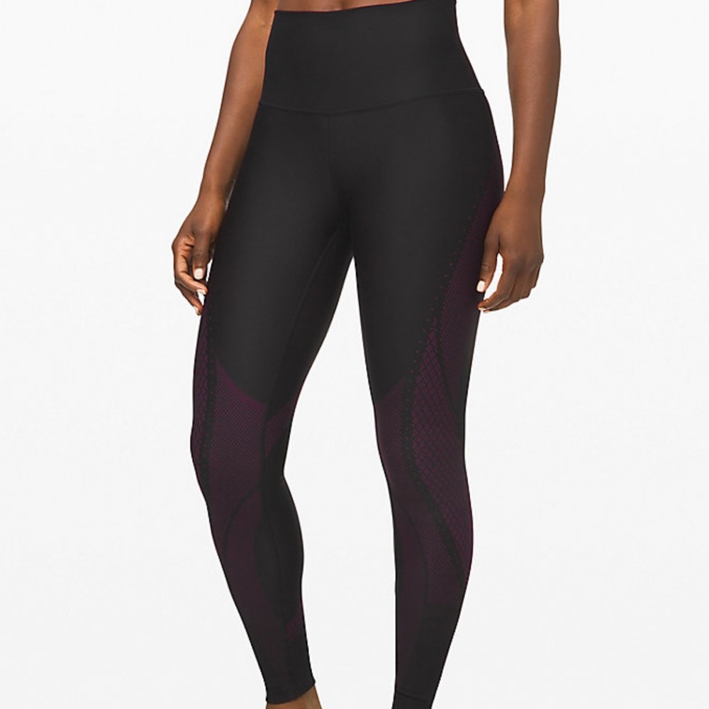 LULULEMON Black / Marvel Burgundy Mapped Out High Rise Tight 28" Size 2